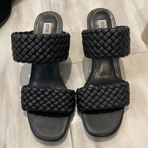 Steve Madden Women's Tielo Block Heeled Sandal